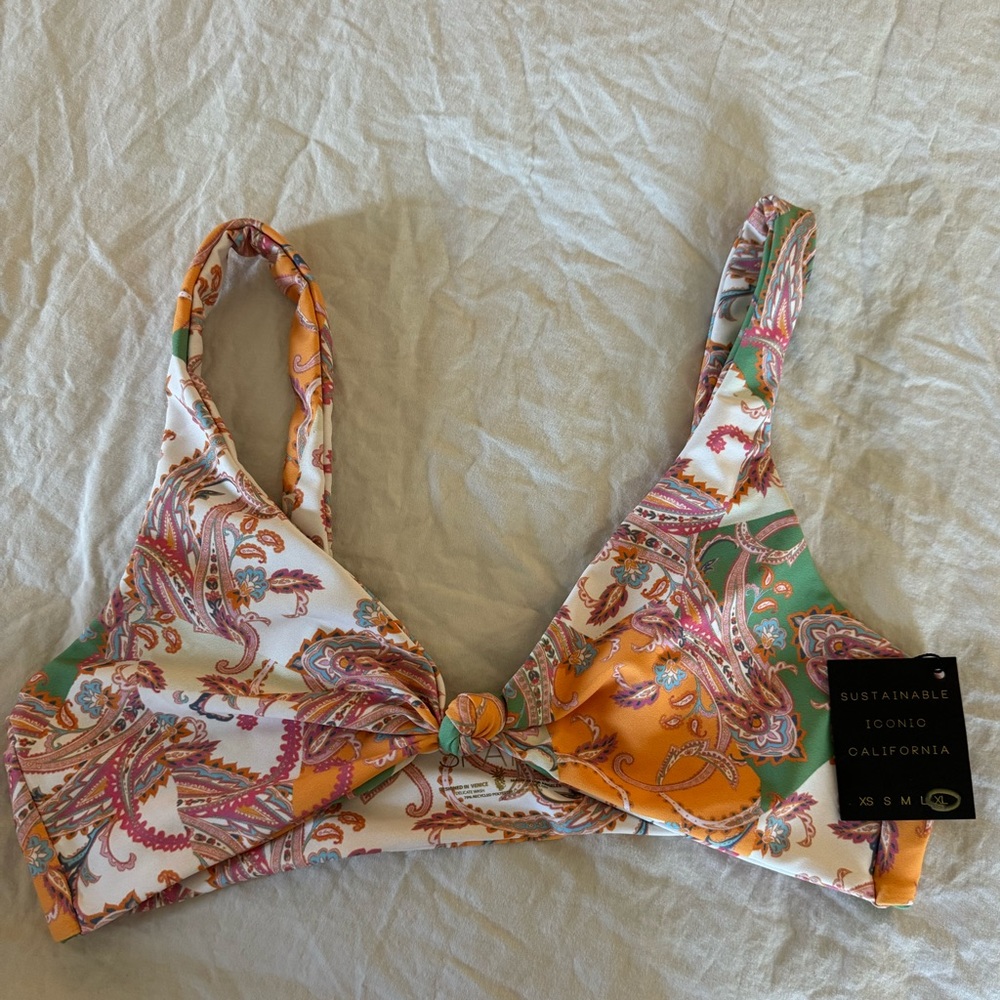 Skatie- Penny Top